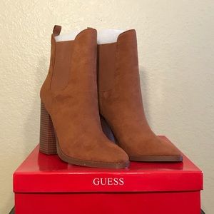 Guess GF Greyson Chelsea Heels